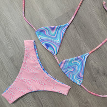 Load image into Gallery viewer, Ordinary Barbie triangle
