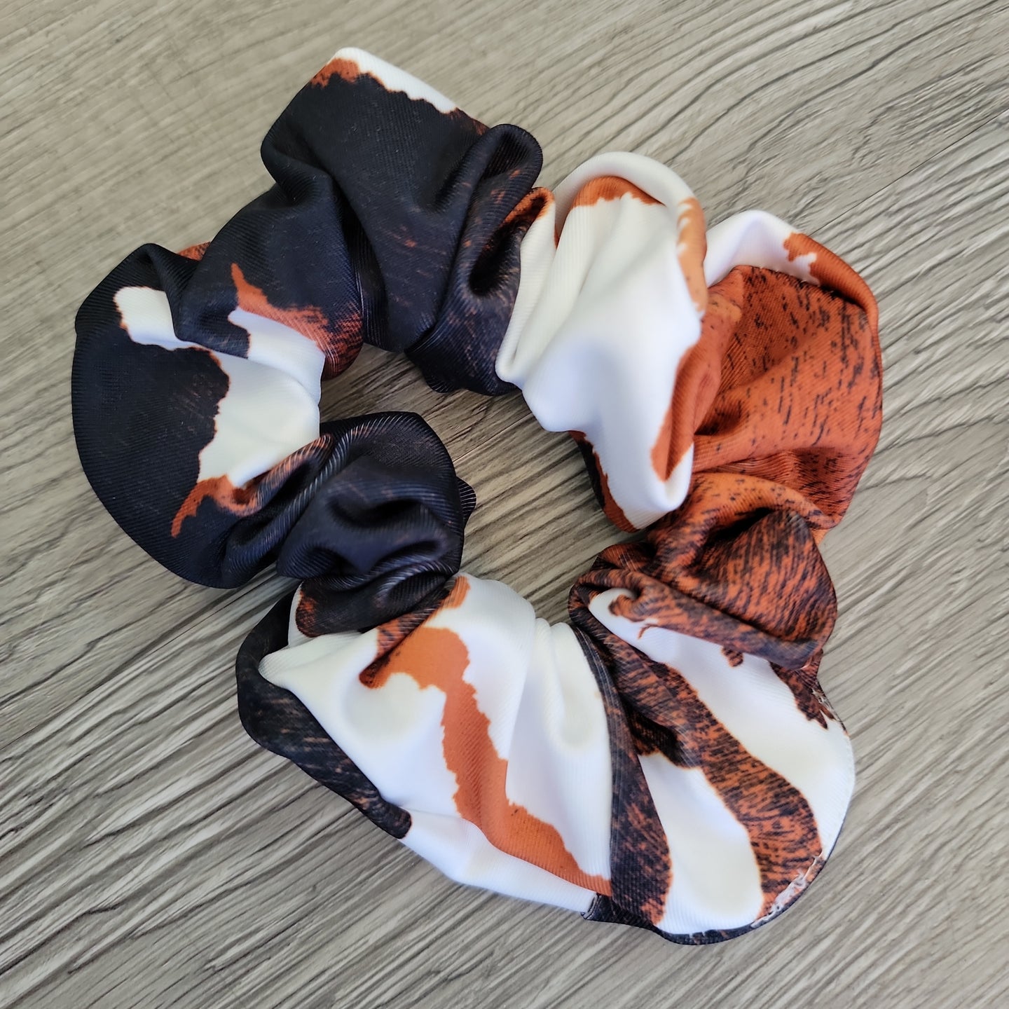 Fringe BB Scrunchie