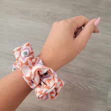 Load image into Gallery viewer, Aztec scrunchie
