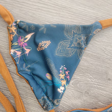 Load image into Gallery viewer, Boho Triangle Top Sample
