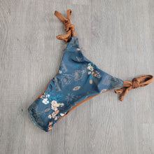 Load image into Gallery viewer, Boho Bali Sample
