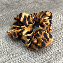 Load image into Gallery viewer, Leopard Scrunchie
