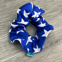 Load image into Gallery viewer, American Scrunchie
