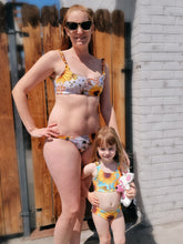 Load image into Gallery viewer, Evie bikini top
