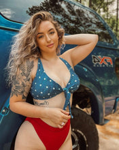 Load image into Gallery viewer, Honky whiskey river top
