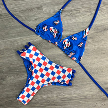 Load image into Gallery viewer, Rockin&#39; Checker triangle top
