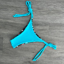 Load image into Gallery viewer, Celebrate Bali bottoms
